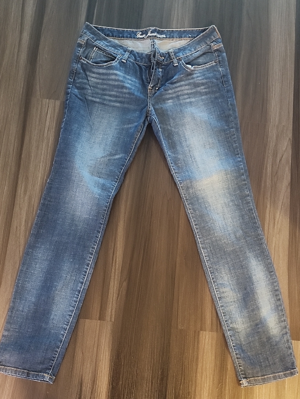 Guess Women's Skinny Jeans in Washed Blue